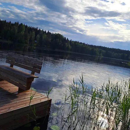 Hirvinen 15min Tampereen Keskustasta * Korospohja