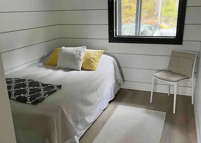 Willa Hirvinen 15min Tampereen Keskustasta Korospohja