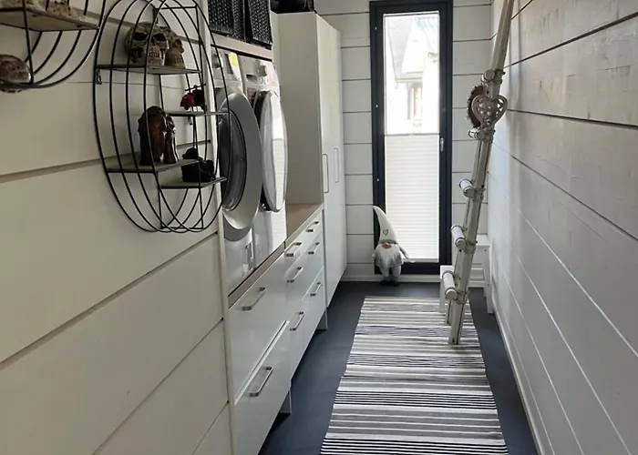 Hirvinen 15min Tampereen Keskustasta * Korospohja