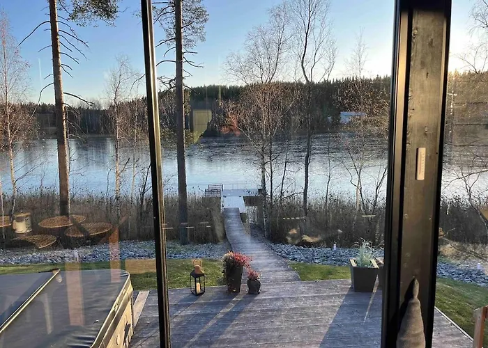 Hirvinen 15min Tampereen Keskustasta